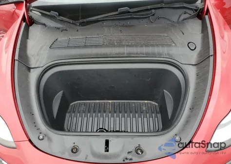 2020 Tesla Model Y z USA, uszkodzony, nr VIN 5YJYGDEF6LF006040